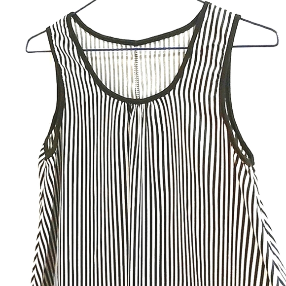 NWOT silky blouse - Picture 2 of 8